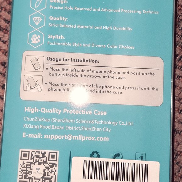 I Phone 16 Pro Case - Picture 2 of 3